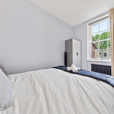 Stylish 2 Bedroom Apartment In Westminster Sleeps 5 With Ac London Exterior foto